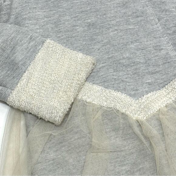 Anthropologie Amari Nutcracker French Terry Sweatshirt V Neck Sweater Gray M - Picture 10 of 10